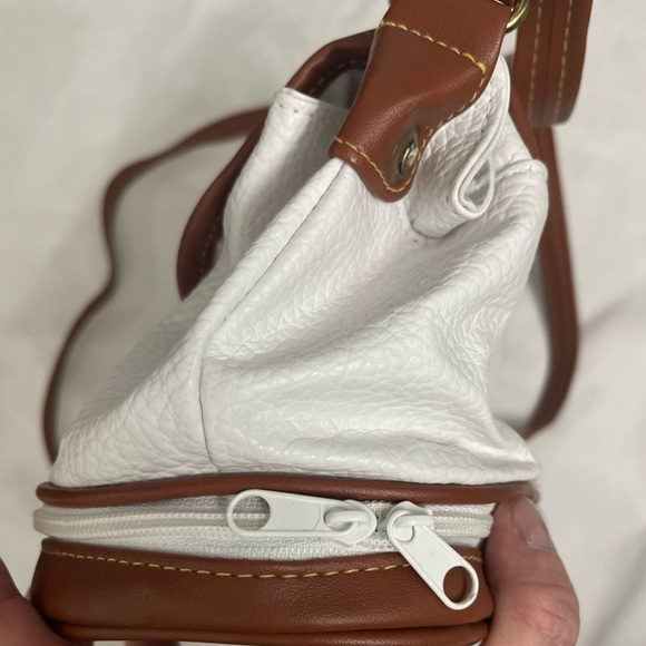 EUC Purse - Picture 5 of 7